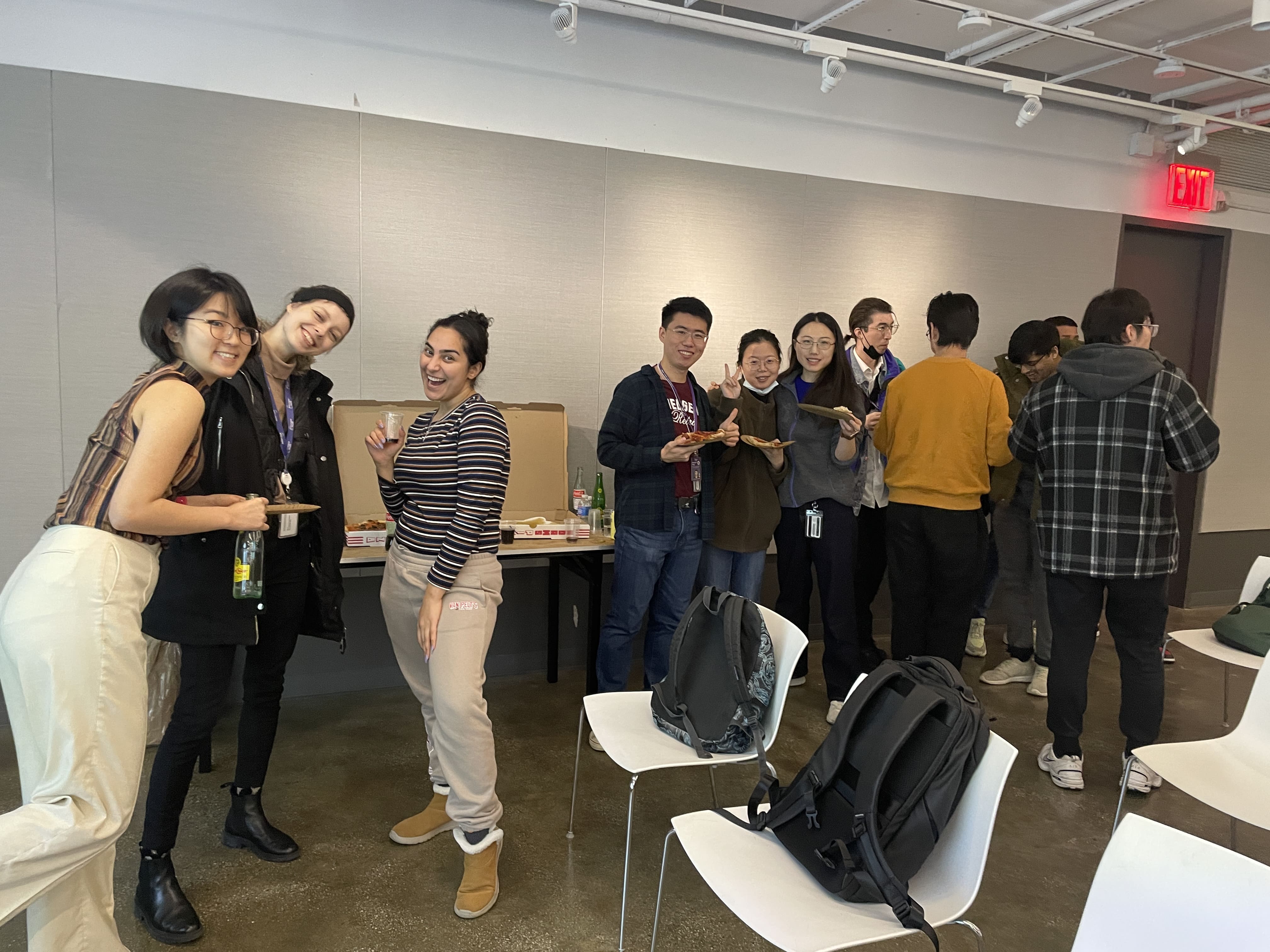 BME PhD students enjoying pizza together